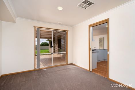 Property photo of 11 Kimberley Drive Tatton NSW 2650