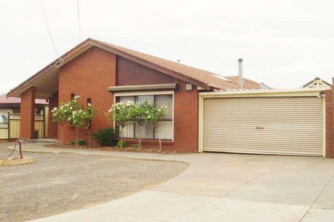 19 Lancelot Ct, Kings Park, VIC 3021