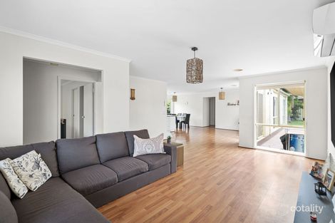 Property photo of 110 Allenby Road Hillside VIC 3037