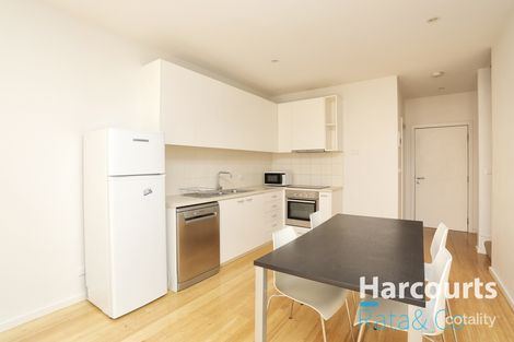 Property photo of 30 Waxflower Crescent Bundoora VIC 3083