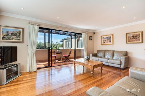 Property photo of 31 Robert Holl Drive Ourimbah NSW 2258