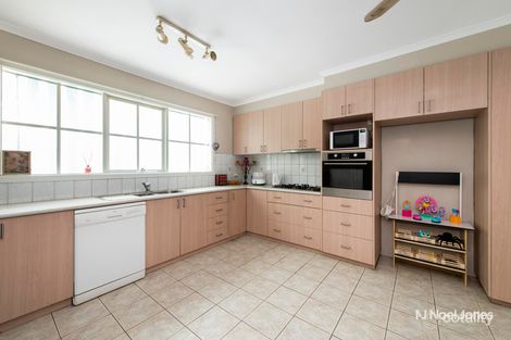 Property photo of 24 Swinburne Avenue Mooroolbark VIC 3138