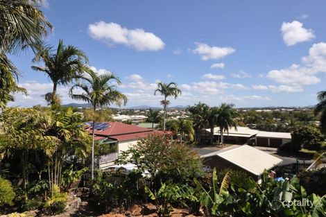 Property photo of 2 Eulbertie Avenue Eimeo QLD 4740