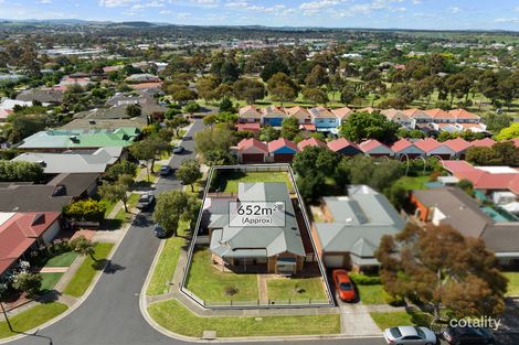 Property photo of 8 Paperbark Avenue Sunbury VIC 3429