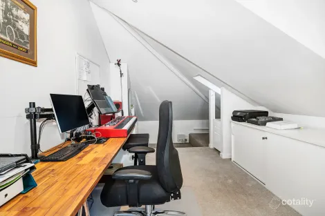 Property photo of 130 Beattie Street Balmain NSW 2041