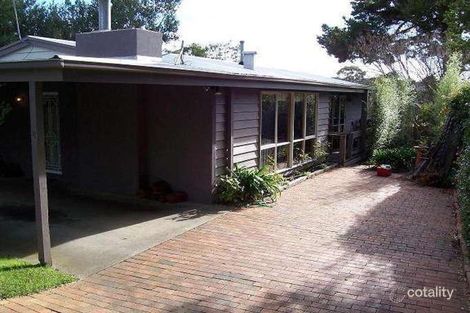Property photo of 2 Loatta Street Rye VIC 3941