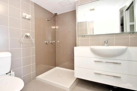 Property photo of 11/32 Fortescue Street Spring Hill QLD 4000