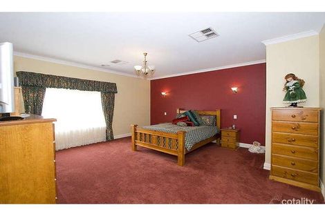 Property photo of 33 Oakdene Drive Madeley WA 6065