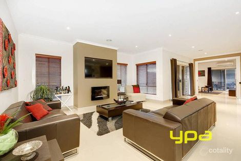 Property photo of 18 Roma Court Taylors Hill VIC 3037