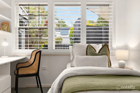 Property photo of 4 Rembrandt Drive Merewether Heights NSW 2291