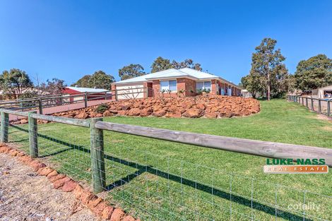 26 Aviemore Dr, Bedfordale, WA 6112