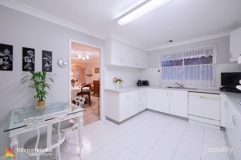 Property photo of 16 Brooklyn Drive Bourkelands NSW 2650