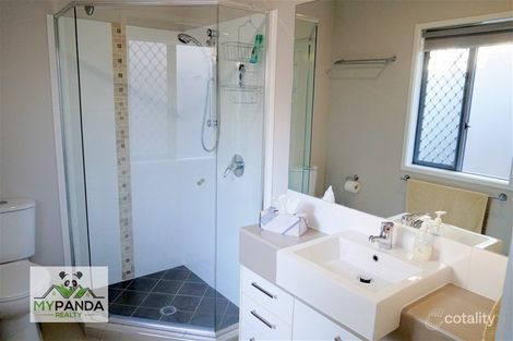 Property photo of 44 Bluejay Circuit Morayfield QLD 4506