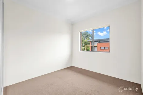 Property photo of 18/5-7 Kleins Road Northmead NSW 2152