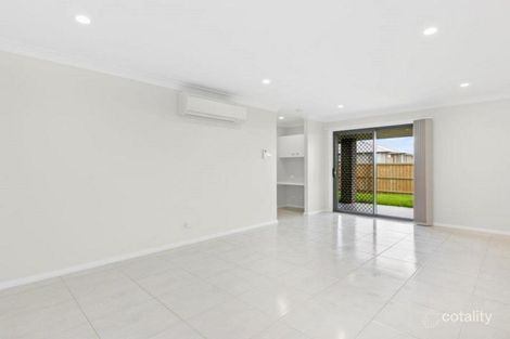 Property photo of 50 Tulkaba Street Fletcher NSW 2287