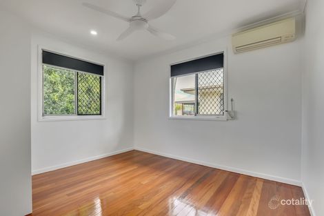 Property photo of 46 Dirkala Street Mansfield QLD 4122