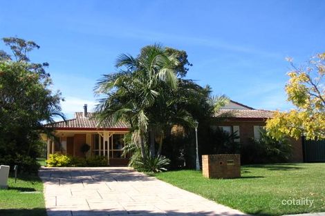 70 Myles Ave, Warners Bay, NSW 2282