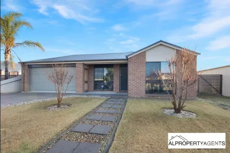 9 Tobruk St, Horsham, VIC 3400