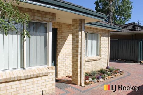 Property photo of 2/470 Riverton Drive East Riverton WA 6148