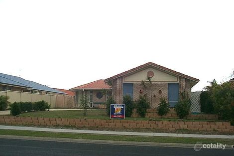 14 Treelands Dr, Yamba, NSW 2464