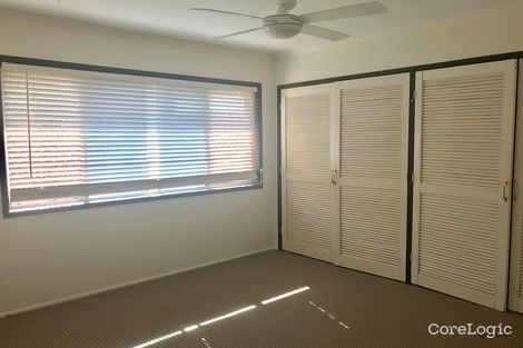 Property photo of 25 Aruma Avenue Burleigh Waters QLD 4220