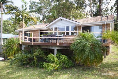 16 Gordon Cres, Smiths Lake, NSW 2428