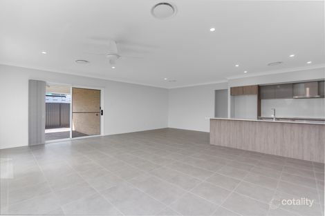 Property photo of 3 Batavia Crescent Thrumster NSW 2444