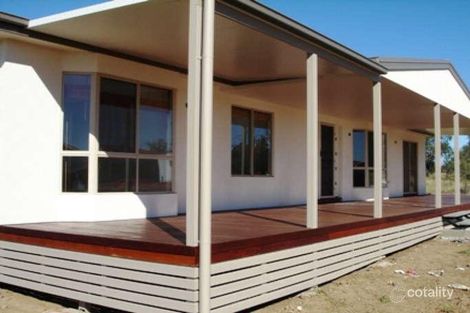 Property photo of 25 Andrews Road Emerald QLD 4720