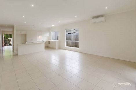 Property photo of 3 Wake Court Birtinya QLD 4575