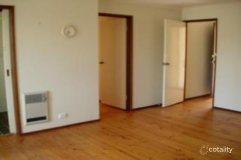 Property photo of 102 Sturdee Crescent Monash ACT 2904