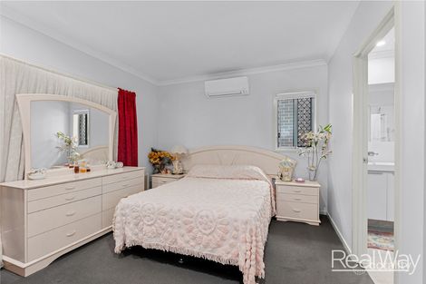 Property photo of 40 Cambridge Way Ripley QLD 4306
