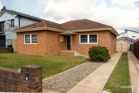 Property photo of 5 Freda Street Panania NSW 2213