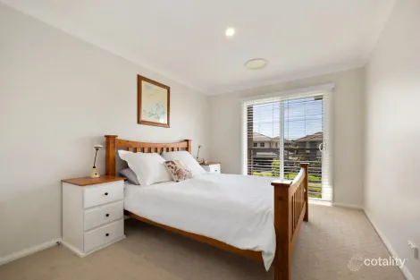 Property photo of 13 Kingfisher Way Warriewood NSW 2102