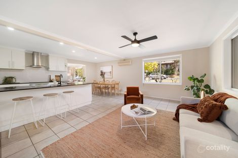 Property photo of 23 Hayley Crescent Karabar NSW 2620