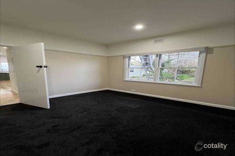 Property photo of 4 Robertson Street Thomson VIC 3219