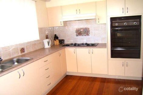 Property photo of 22 Blendon Avenue St Albans VIC 3021