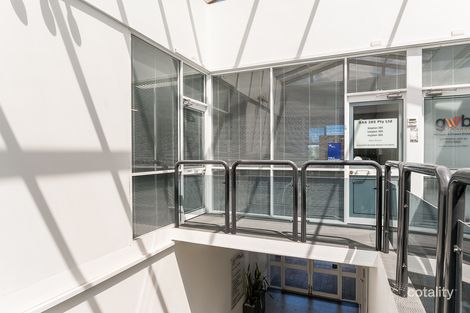 2/20 Kearns Cres, Ardross, WA 6153