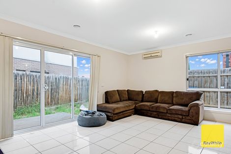 Property photo of 3 Finchley Park Crescent Tarneit VIC 3029