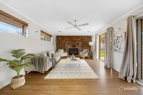 Property photo of 22 McLeod Place Kambah ACT 2902