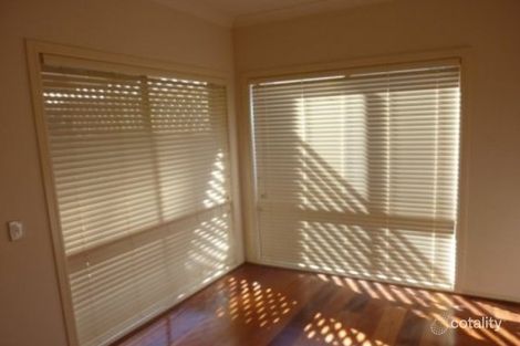 Property photo of 10 Moran Crescent Forest Lake QLD 4078