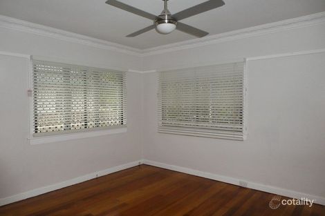 Property photo of 5 Turquoise Street Holland Park QLD 4121