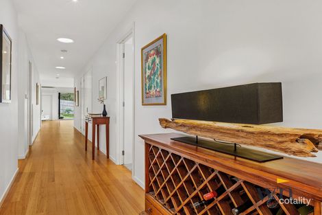 Property photo of 30 Hull Road Mount Martha VIC 3934