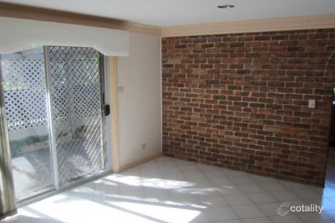 Property photo of 10 Noonga Crescent Hillvue NSW 2340