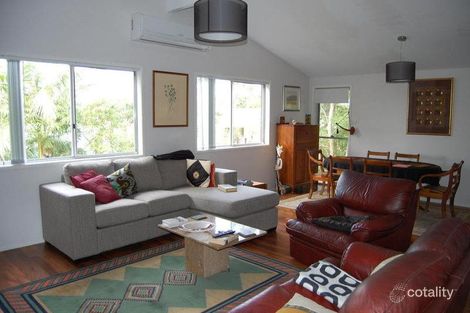 Property photo of 1 Lorinya Court Battery Hill QLD 4551