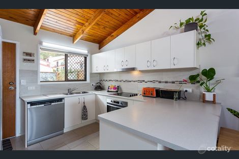 Property photo of 2/155 John Paul Drive Springwood QLD 4127