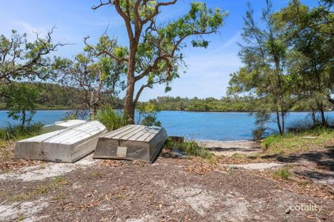 Property photo of 6 Haven Circuit Laurieton NSW 2443