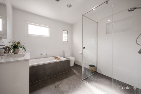 Property photo of 7 O'Callaghan Street Holland Park QLD 4121