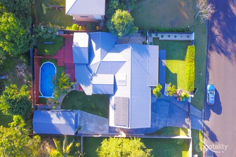 Property photo of 4 Edinburgh Circuit Wamberal NSW 2260