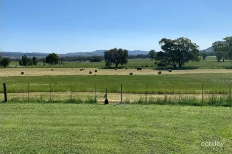 126 Sugarloaf Rd, Sheans Creek, VIC 3666