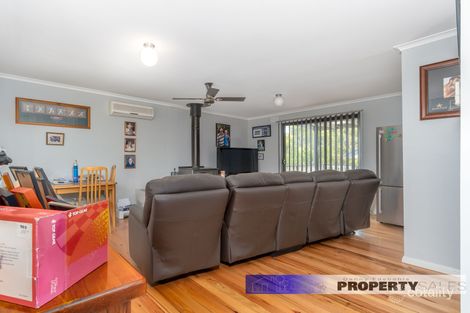 Property photo of 19 Chamberlain Road Newborough VIC 3825
